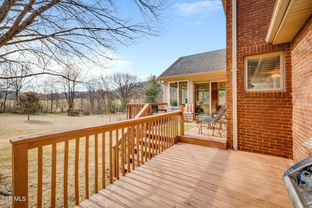 701 Dewberry Circle, Kingsport, TN 37663