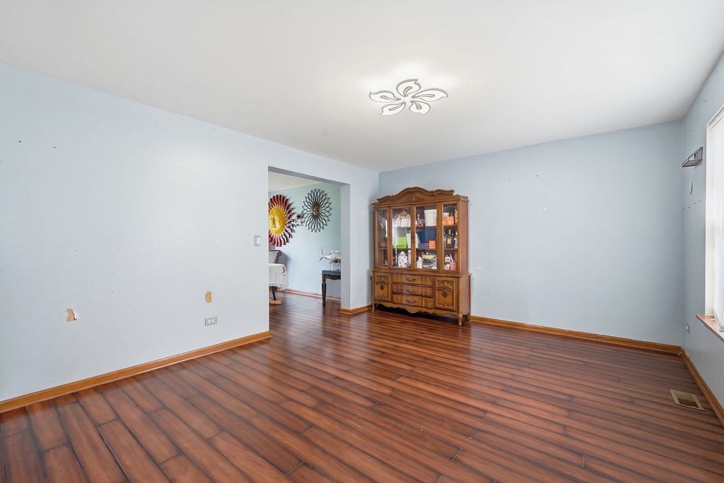 1565 Baytree Drive, Romeoville, IL 60446 — photo 5