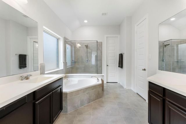 149 Bluebell Woods Way, Conroe, TX 77318