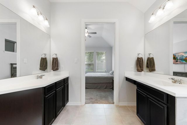 149 Bluebell Woods Way, Conroe, TX 77318