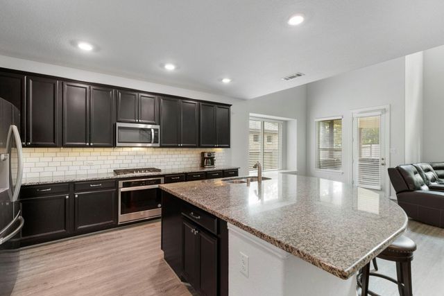 149 Bluebell Woods Way, Conroe, TX 77318