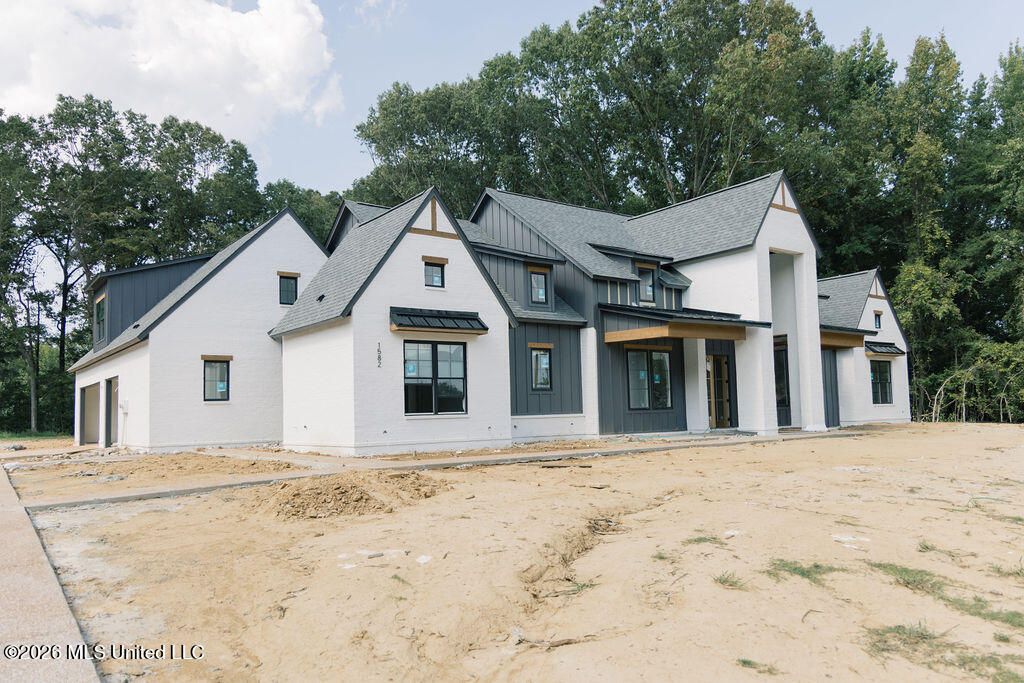 1582 Ella Cove, Hernando, MS 38632 — exterior