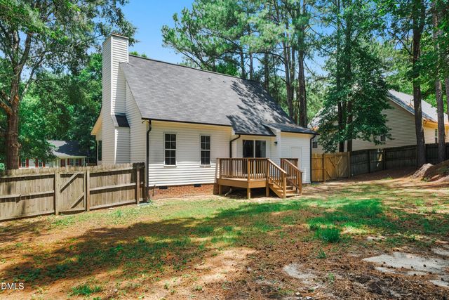 5404 Medieval Court, Knightdale, NC 27545