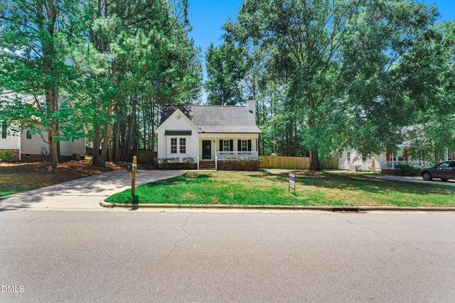 5404 Medieval Court, Knightdale, NC 27545
