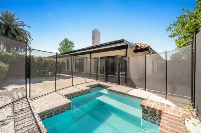 1260 Nicola Drive, Riverside, CA 92506