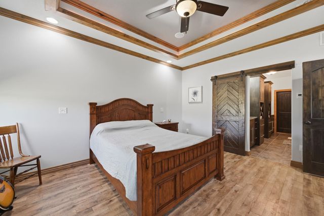 2601 S Brookmeadow Dr, Garden Plain, KS 67050