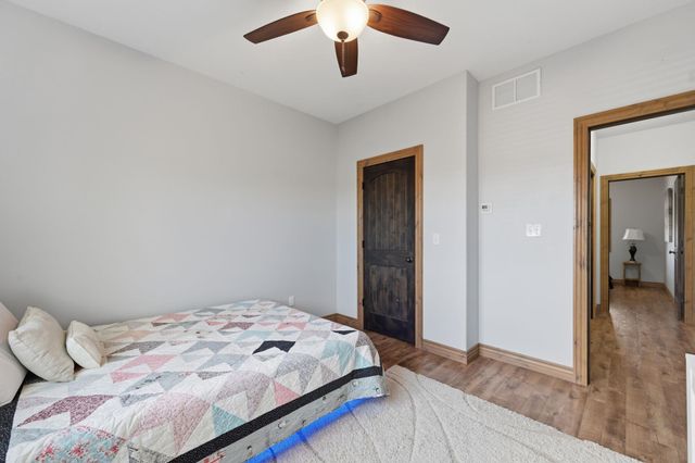 2601 S Brookmeadow Dr, Garden Plain, KS 67050