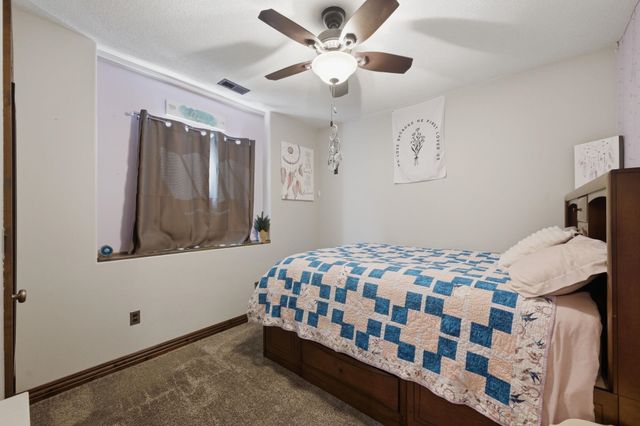 2601 S Brookmeadow Dr, Garden Plain, KS 67050