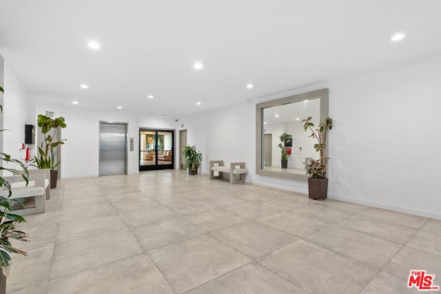 9000 Cynthia Street 208, West Hollywood, CA 90069