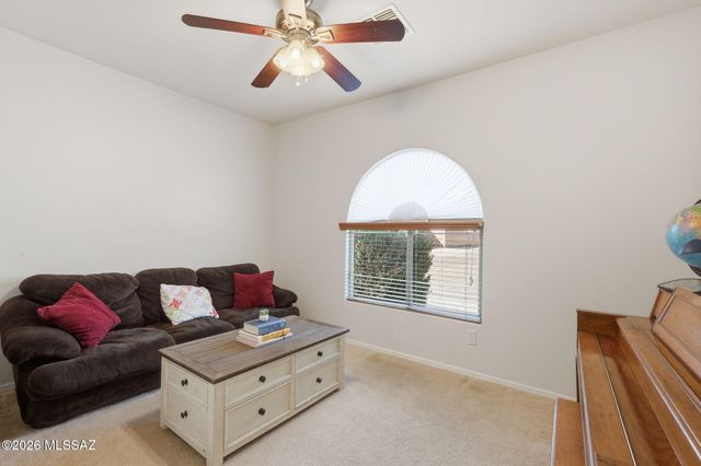 12348 E Calle Riobamba, Vail, AZ 85641