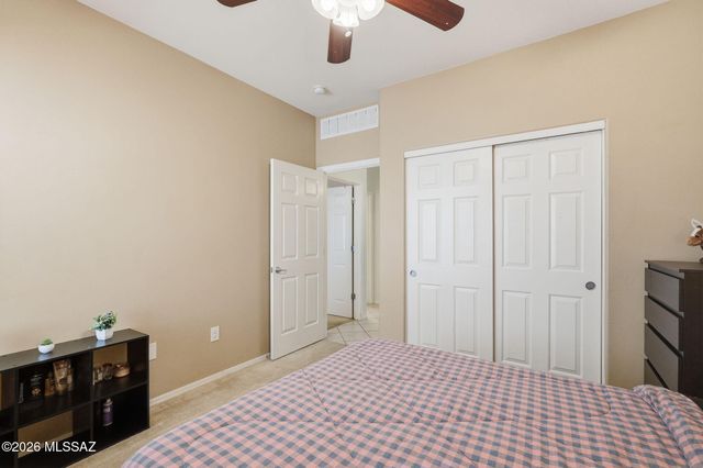 12348 E Calle Riobamba, Vail, AZ 85641