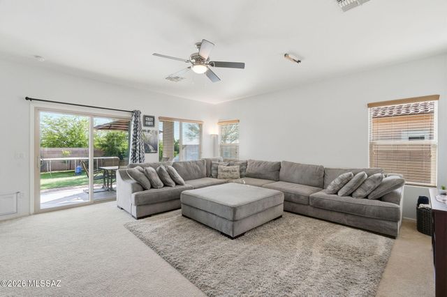 12348 E Calle Riobamba, Vail, AZ 85641