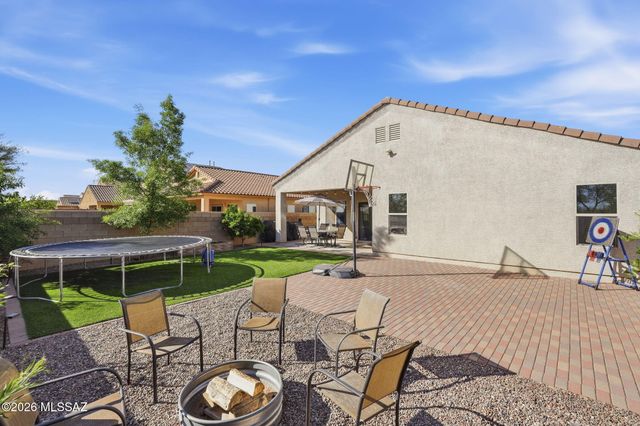 12348 E Calle Riobamba, Vail, AZ 85641