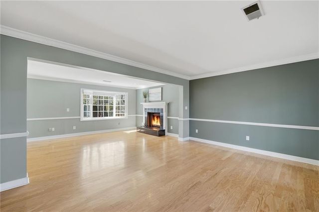 320 Sea Holly Circle, Roswell, GA 30076