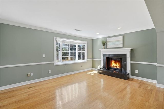 320 Sea Holly Circle, Roswell, GA 30076