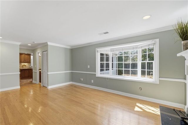 320 Sea Holly Circle, Roswell, GA 30076