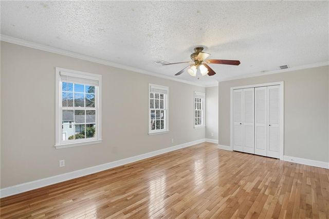 320 Sea Holly Circle, Roswell, GA 30076