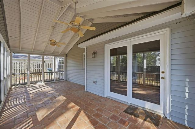 320 Sea Holly Circle, Roswell, GA 30076