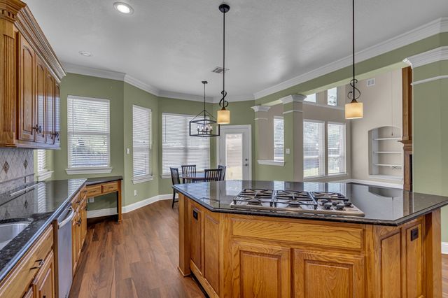 124 Sycamore Court, Grapevine, TX 76051