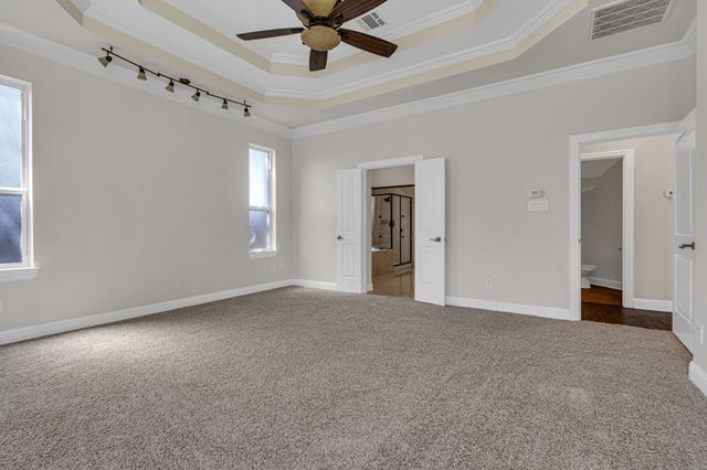 124 Sycamore Court, Grapevine, TX 76051