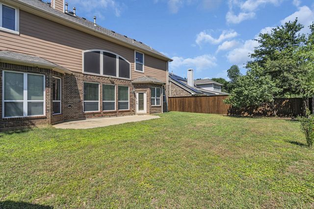 124 Sycamore Court, Grapevine, TX 76051