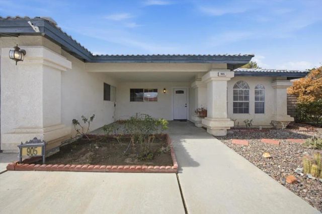 905 Cimarron Court, Ridgecrest, CA 93555