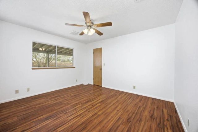 905 Cimarron Court, Ridgecrest, CA 93555