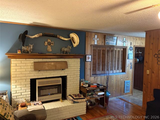 9520 N 160 Road, Beggs, OK 74421