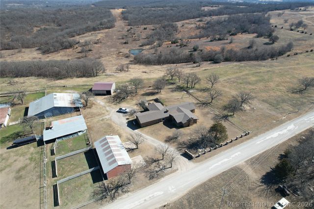 9520 N 160 Road, Beggs, OK 74421