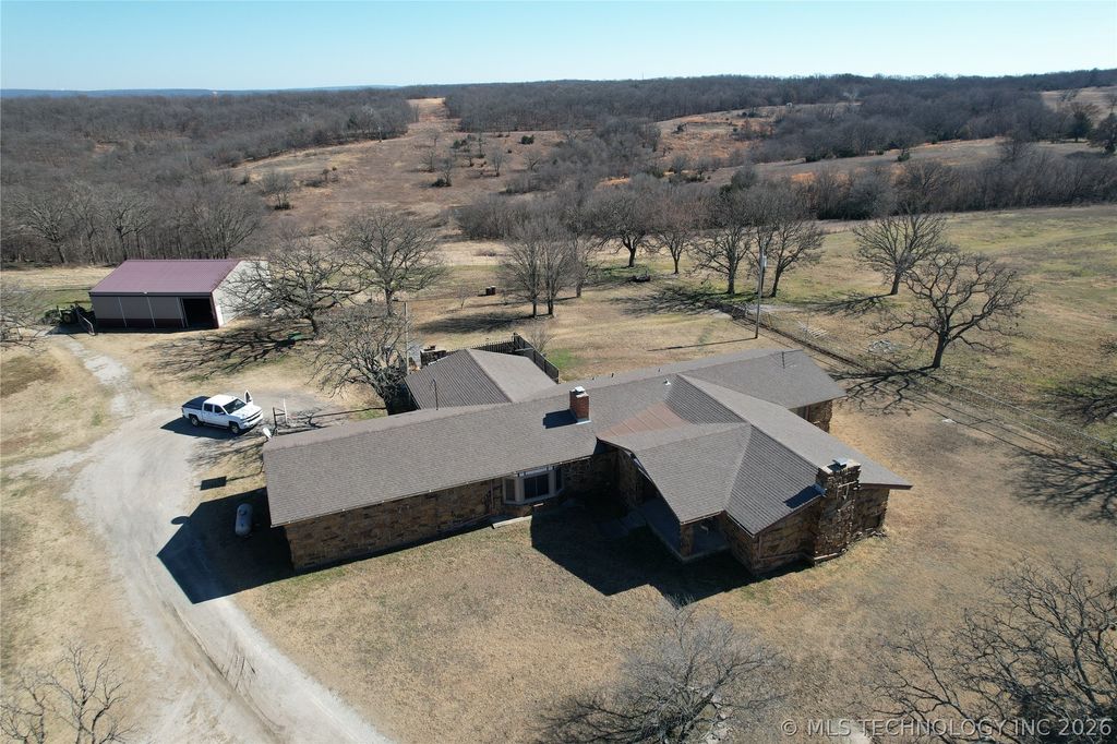 9520 N 160 Road, Beggs, OK 74421