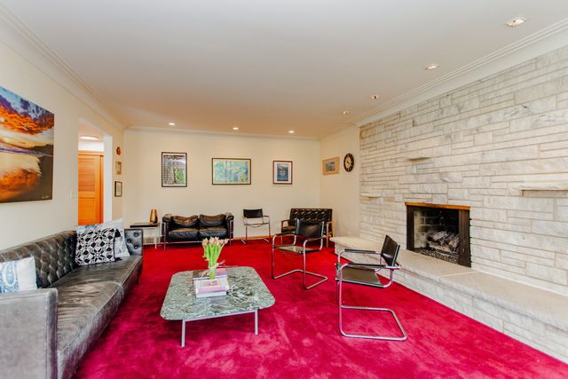 6503 N Longmeadow Avenue, Lincolnwood, IL 60712