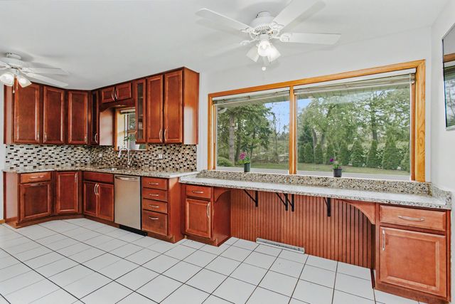6503 N Longmeadow Avenue, Lincolnwood, IL 60712