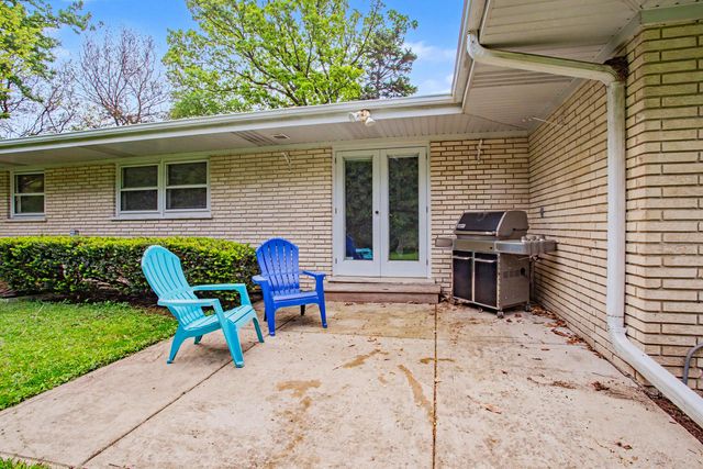 6503 N Longmeadow Avenue, Lincolnwood, IL 60712