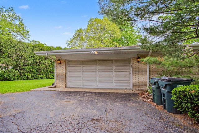 6503 N Longmeadow Avenue, Lincolnwood, IL 60712