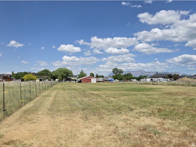 3677 W 1800 N, West Point, UT 84015