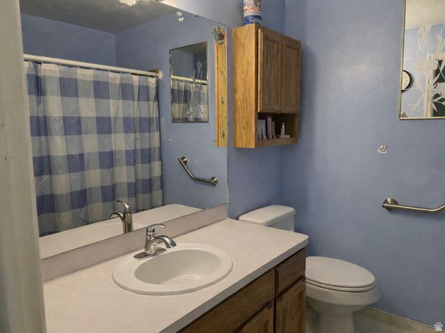 3677 W 1800 N, West Point, UT 84015