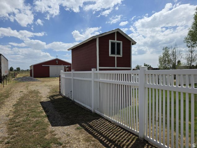 3677 W 1800 N, West Point, UT 84015