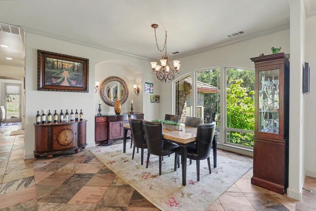 9537 Upper Valley Rd, Auburn, CA 95602