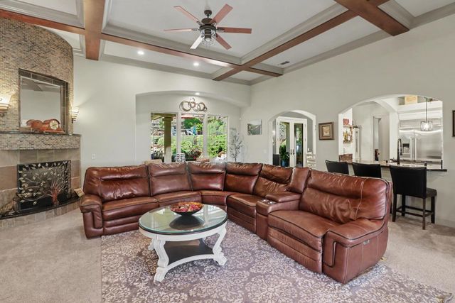 9537 Upper Valley Rd, Auburn, CA 95602