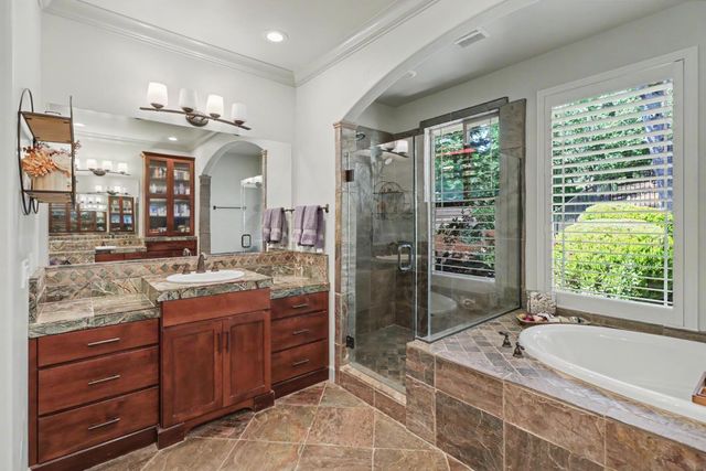 9537 Upper Valley Rd, Auburn, CA 95602
