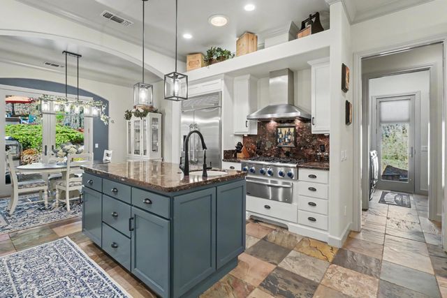 9537 Upper Valley Rd, Auburn, CA 95602