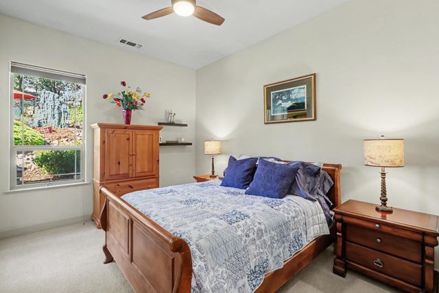 9537 Upper Valley Rd, Auburn, CA 95602