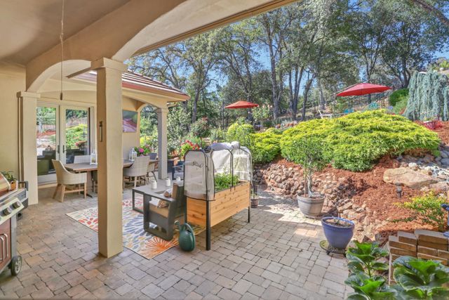 9537 Upper Valley Rd, Auburn, CA 95602