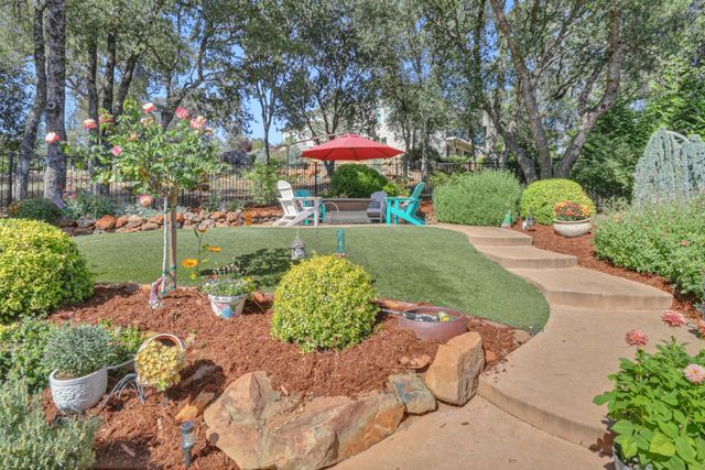 9537 Upper Valley Rd, Auburn, CA 95602