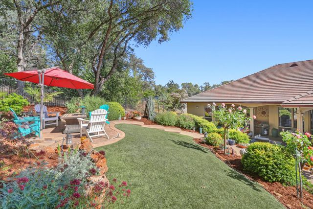 9537 Upper Valley Rd, Auburn, CA 95602