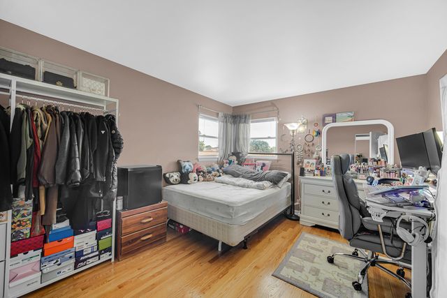 1551 Balmoral Avenue 1551, Westchester, IL 60154