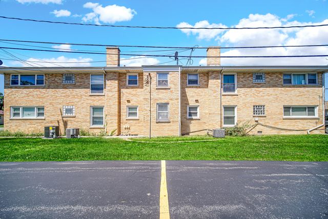 1551 Balmoral Avenue 1551, Westchester, IL 60154
