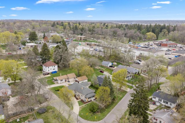 1635 McDonald Street NW, Grand Rapids, MI 49504