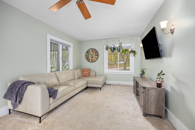 1635 McDonald Street NW, Grand Rapids, MI 49504
