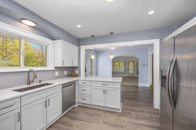 1635 McDonald Street NW, Grand Rapids, MI 49504